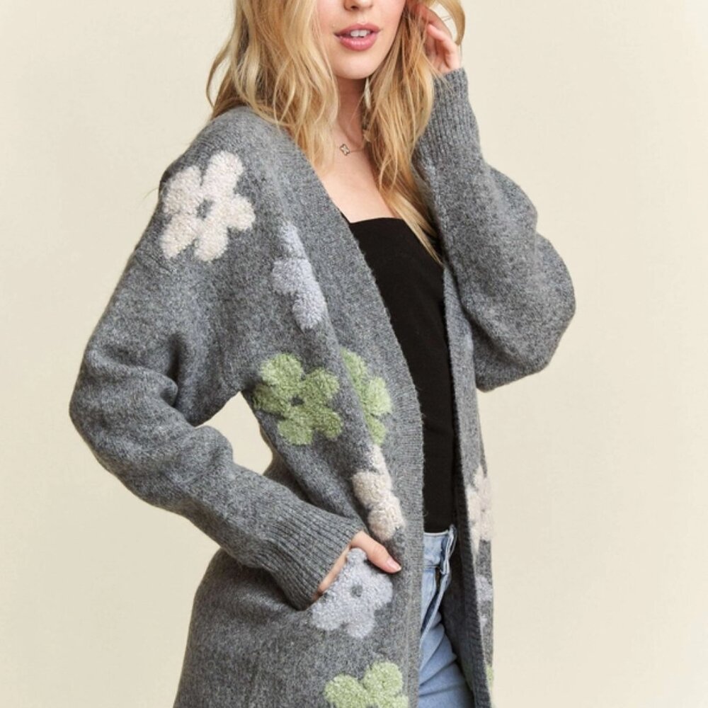 Women's Floral Two-Tone Cardigan with Pockets - Picture 4 of 7